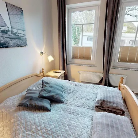 Haus Friedrichstr. 16 *